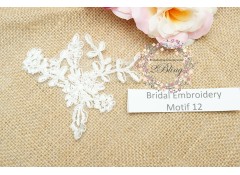 Bridal Lace Embroidery Motif 12, Off-white 9x9 cm